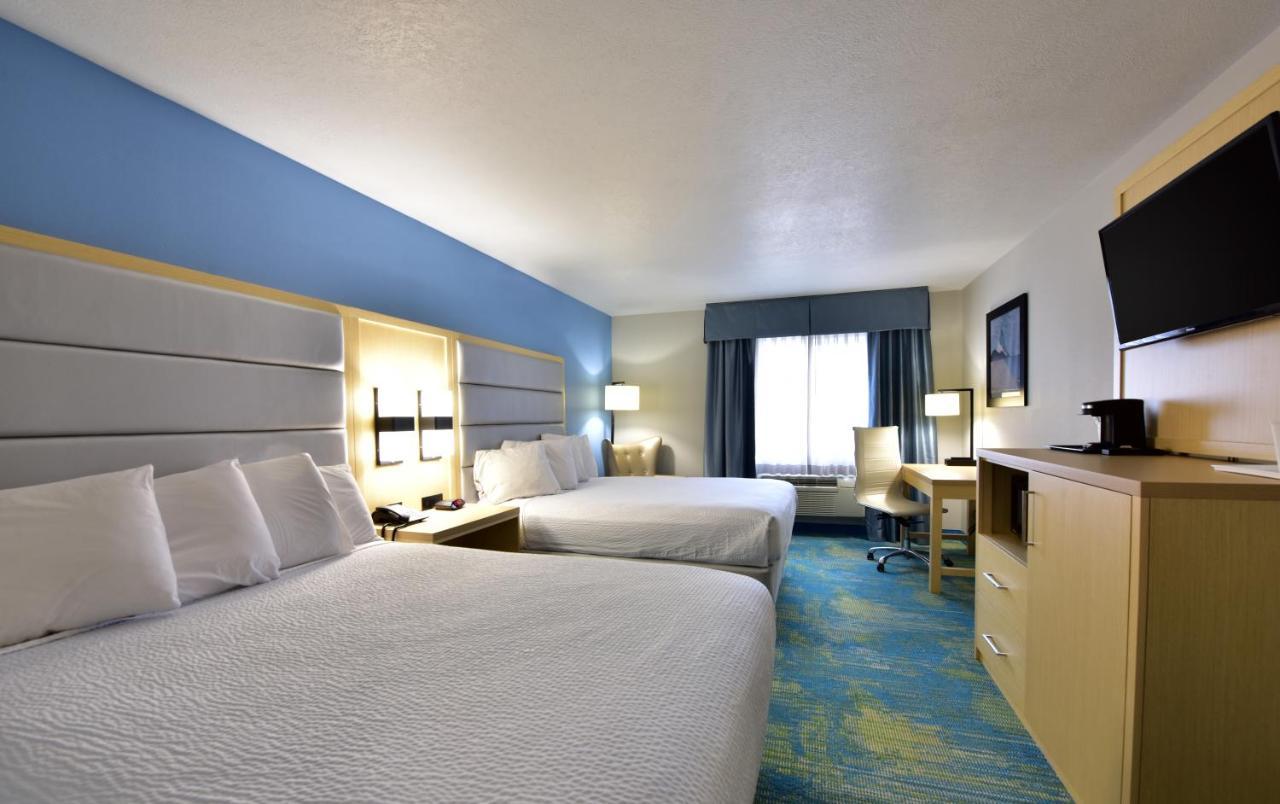 Days Inn By Wyndham Springville Esterno foto